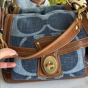 Preowned denim Vintage Coach Legacy Signature C